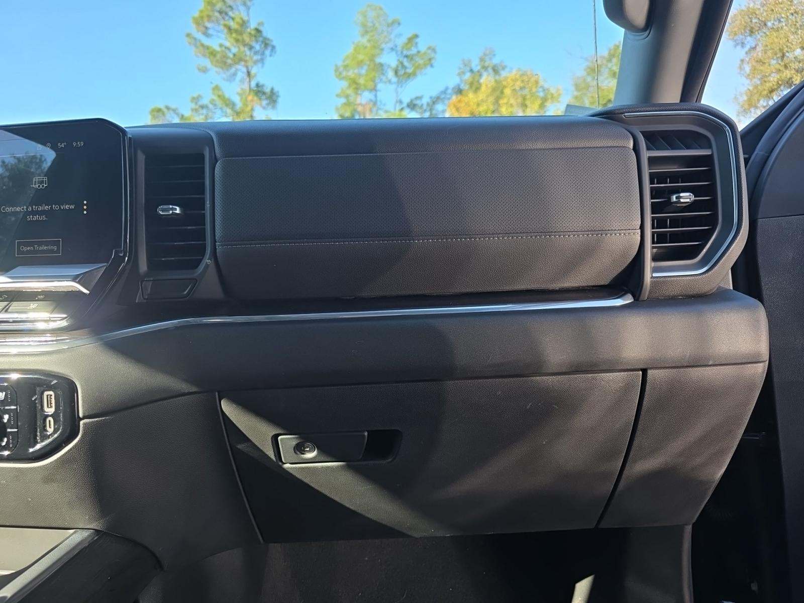 2023 Chevrolet Silverado 1500 LTZ AWD