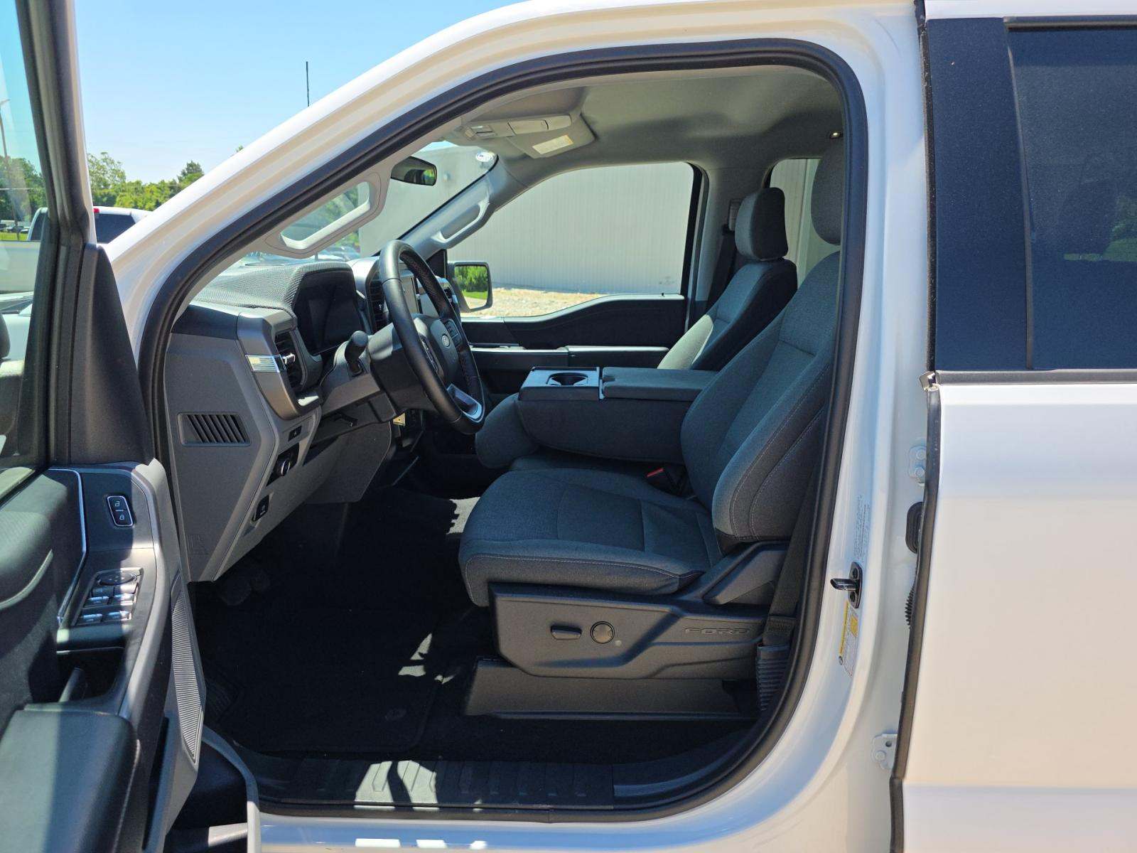 2025 Ford F-150 XLT AWD