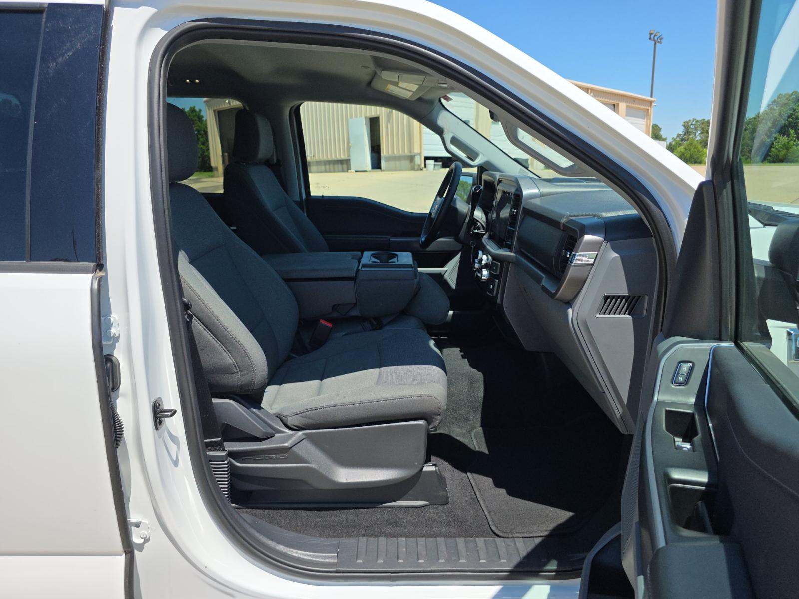 2025 Ford F-150 XLT AWD