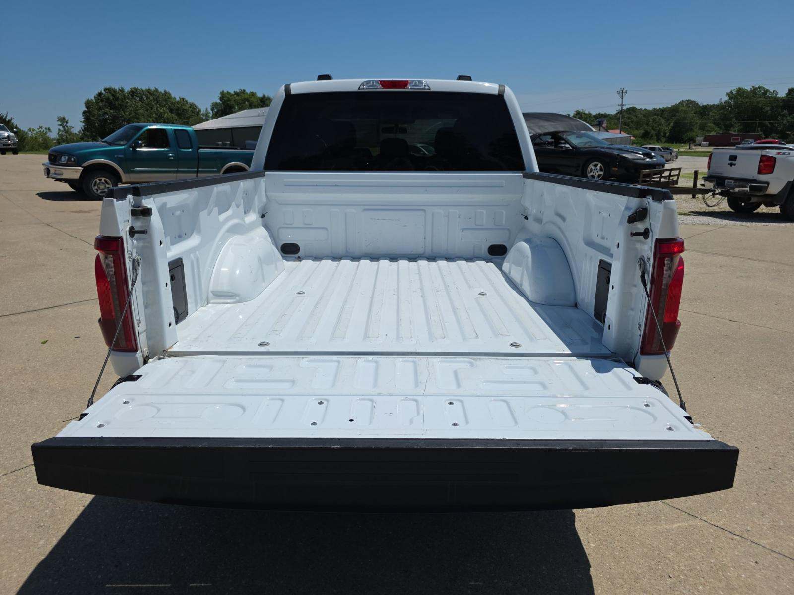 2025 Ford F-150 XLT AWD