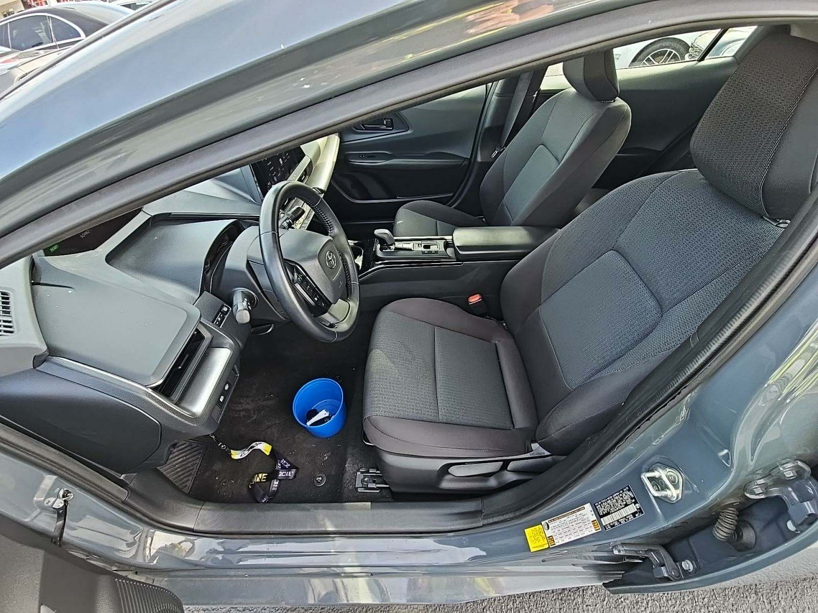 2023 Toyota Prius LE FWD