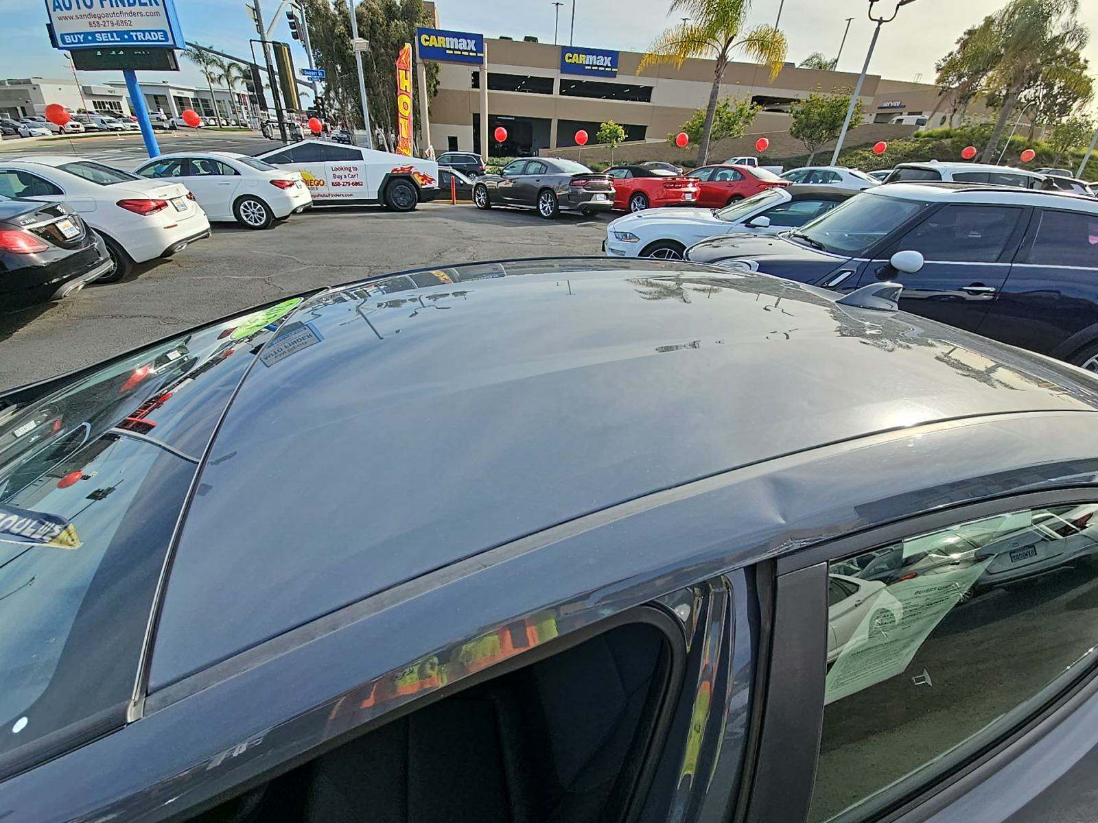 2023 Toyota Prius LE FWD