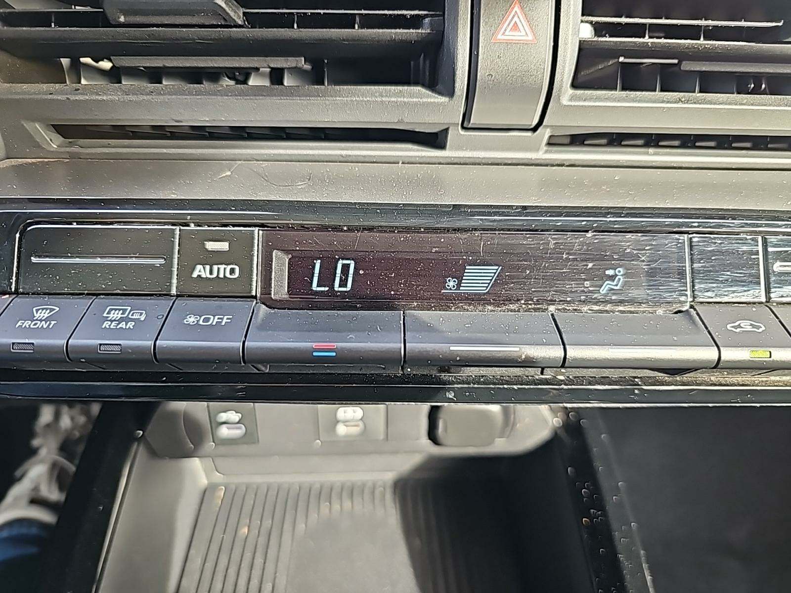 2023 Toyota Prius LE FWD