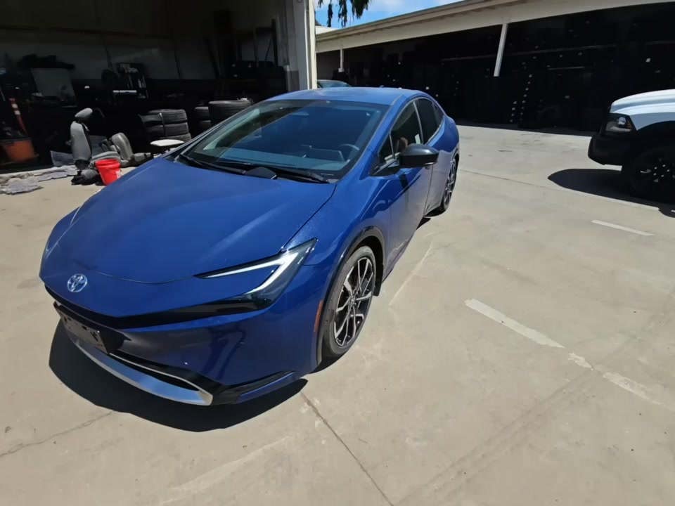 2025 Toyota Prius Plug-In Hybrid XSE FWD