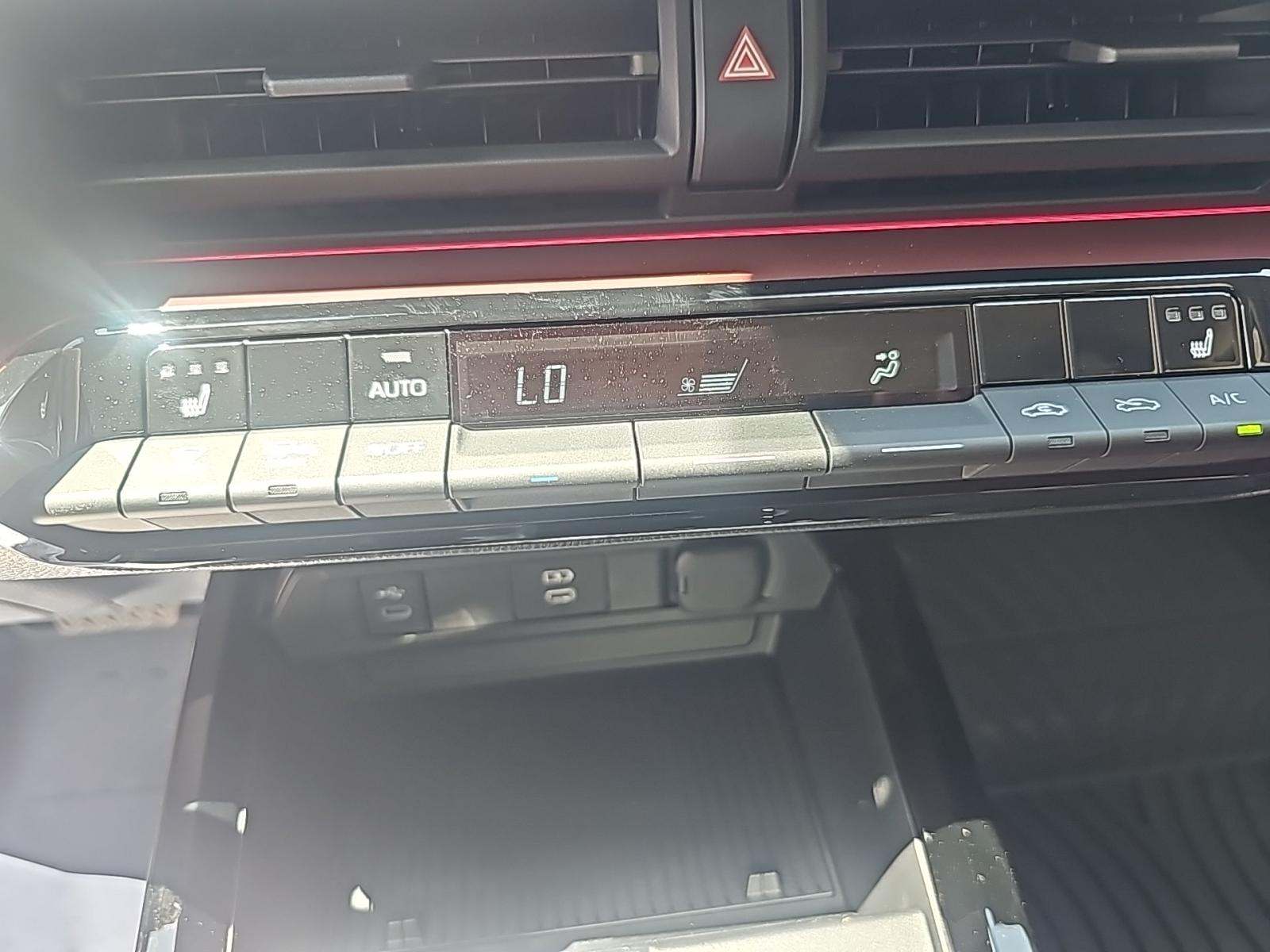 2025 Toyota Prius Plug-In Hybrid XSE FWD