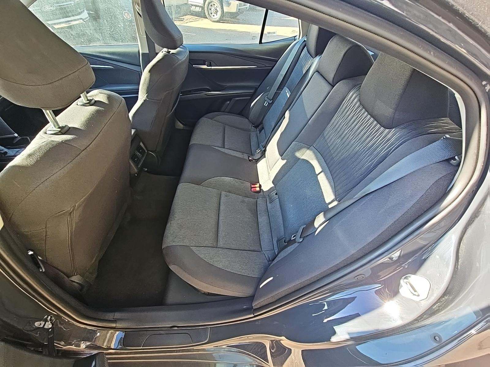 2025 Toyota Camry LE FWD