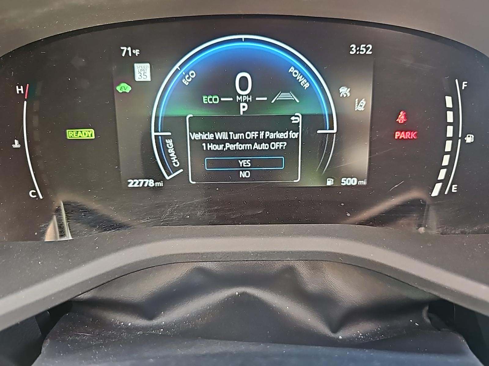 2025 Toyota Camry LE FWD