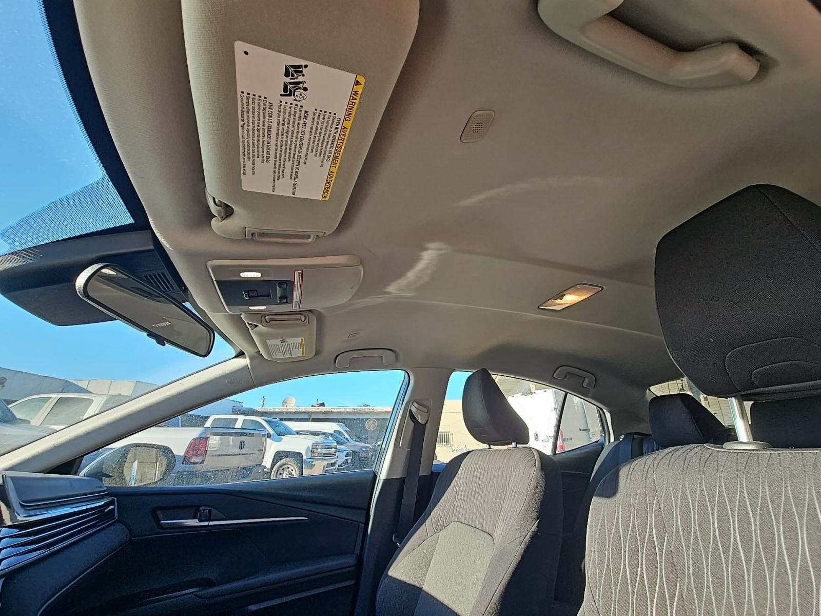 2025 Toyota Camry LE FWD