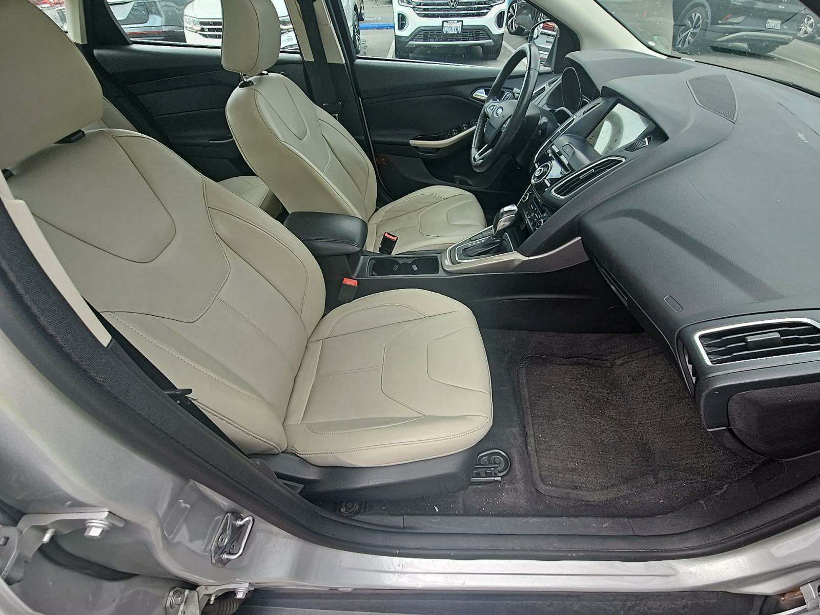 2018 Ford Focus Titanium FWD