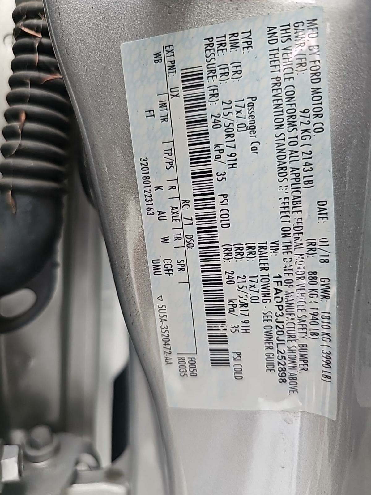 2018 Ford Focus Titanium FWD