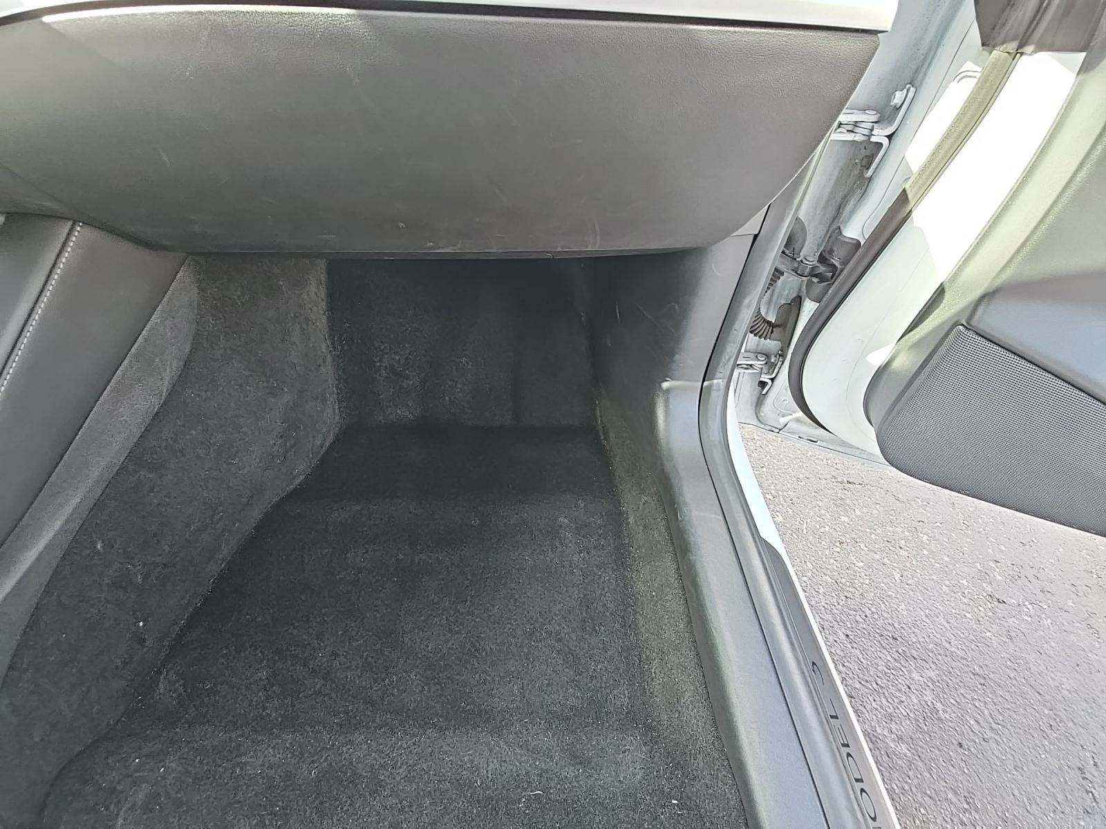 2022 Tesla Model 3 Long Range AWD