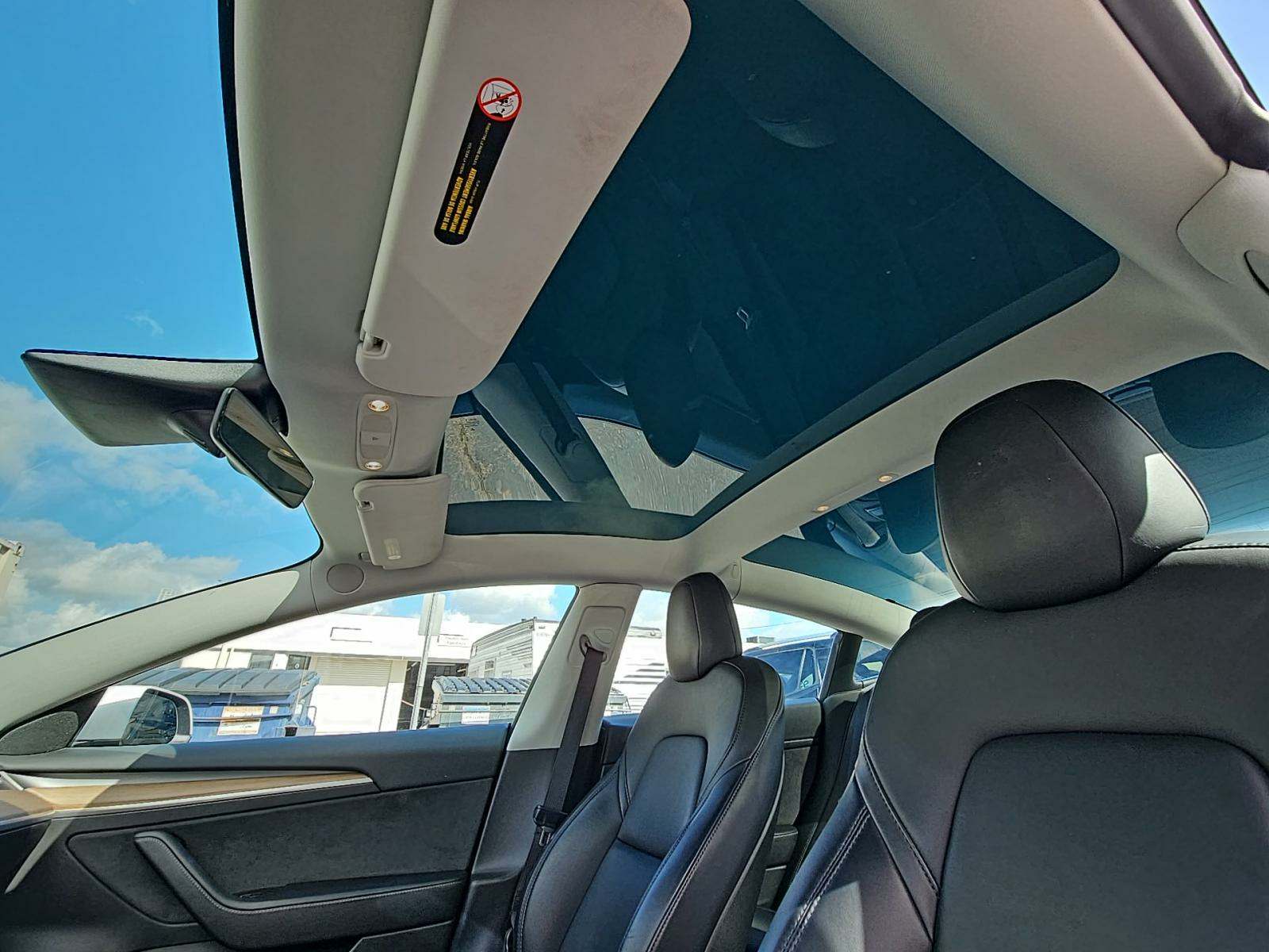 2022 Tesla Model 3 Long Range AWD