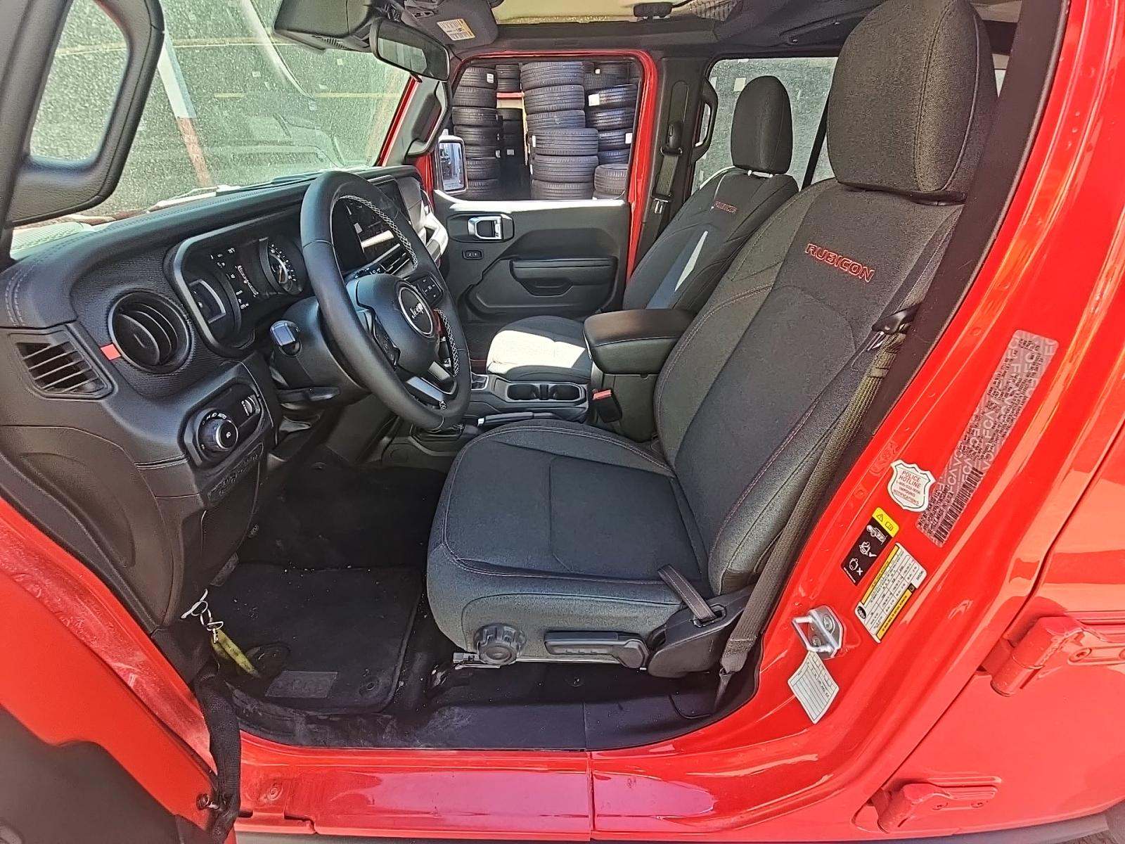 2025 Jeep Wrangler Rubicon AWD