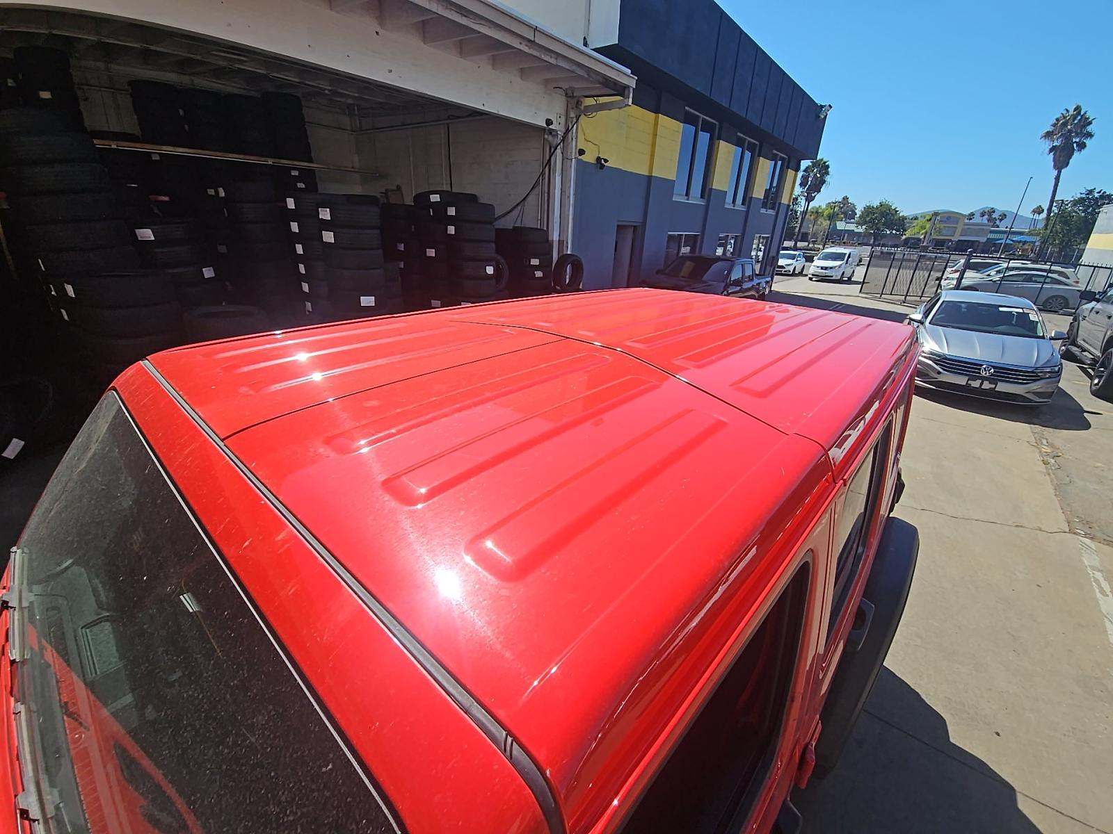 2025 Jeep Wrangler Rubicon AWD