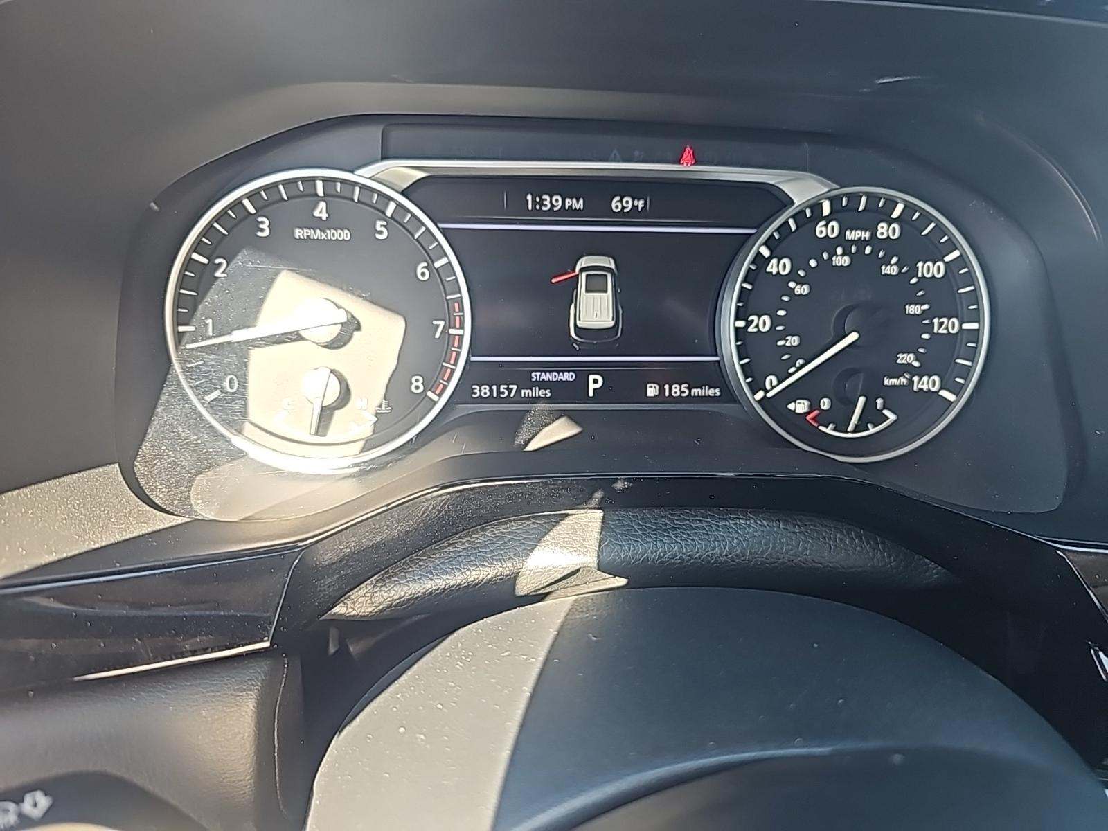 2024 Nissan Pathfinder SV FWD