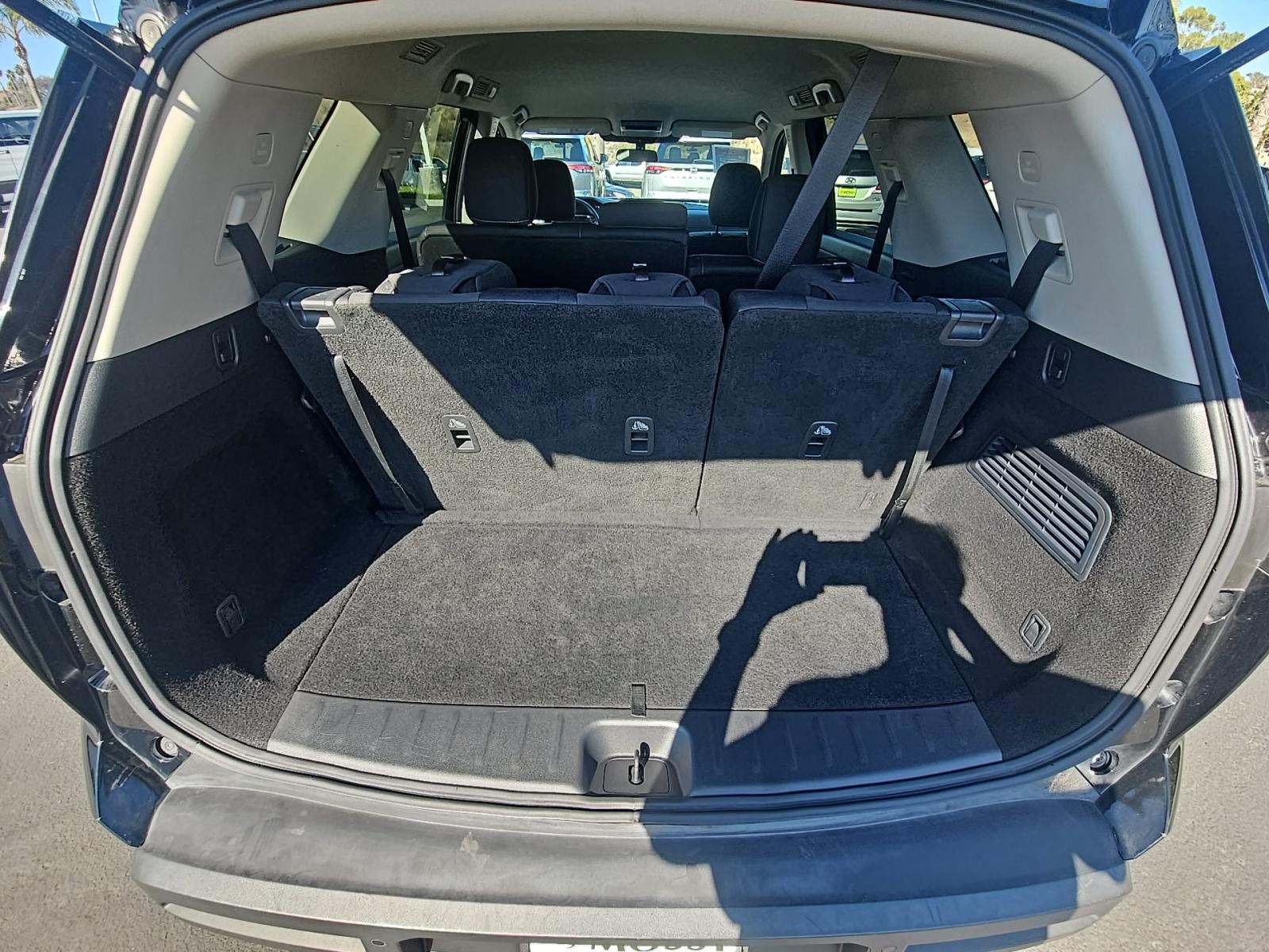 2024 Nissan Pathfinder SV FWD