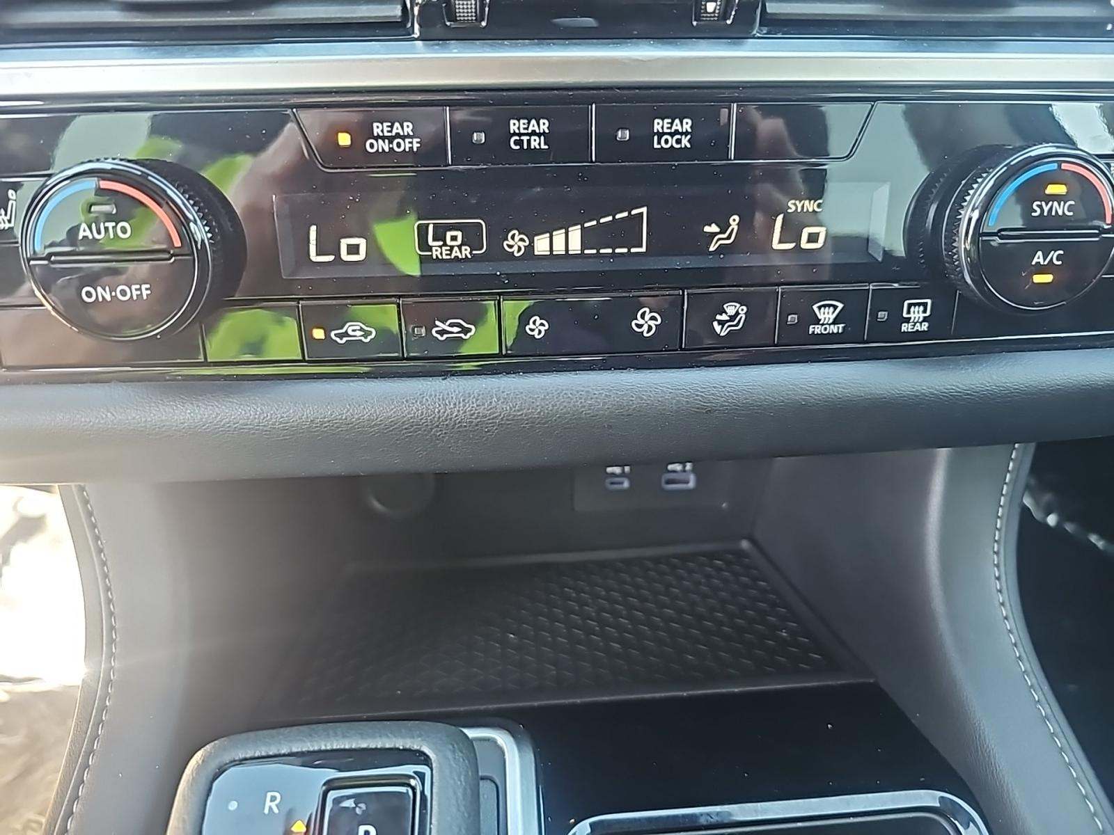 2024 Nissan Pathfinder SV FWD