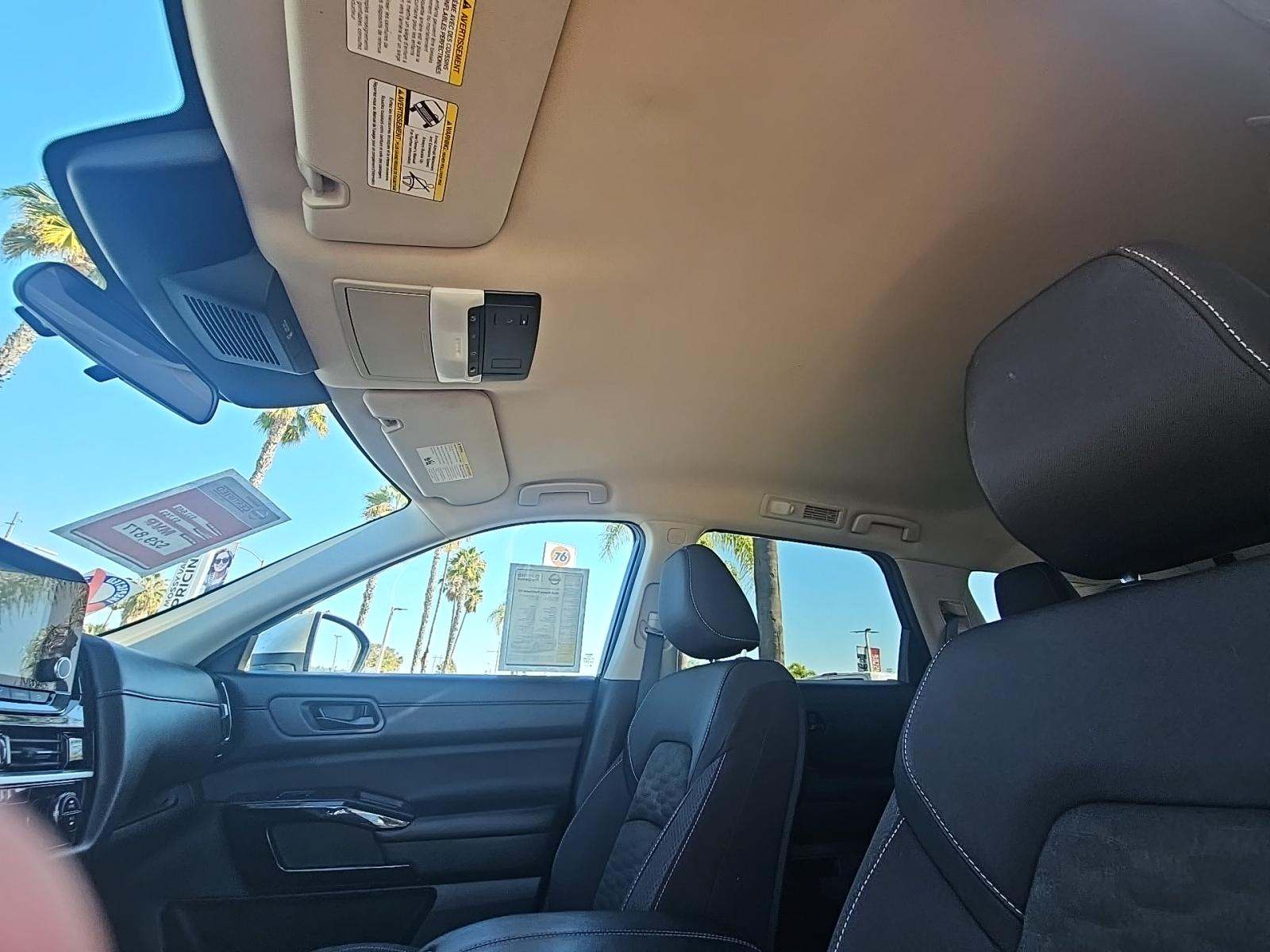 2024 Nissan Pathfinder SV FWD