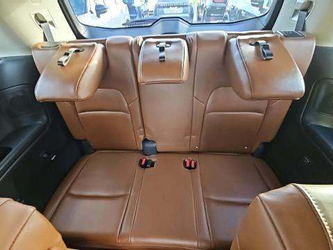 2022 Nissan Pathfinder Platinum FWD