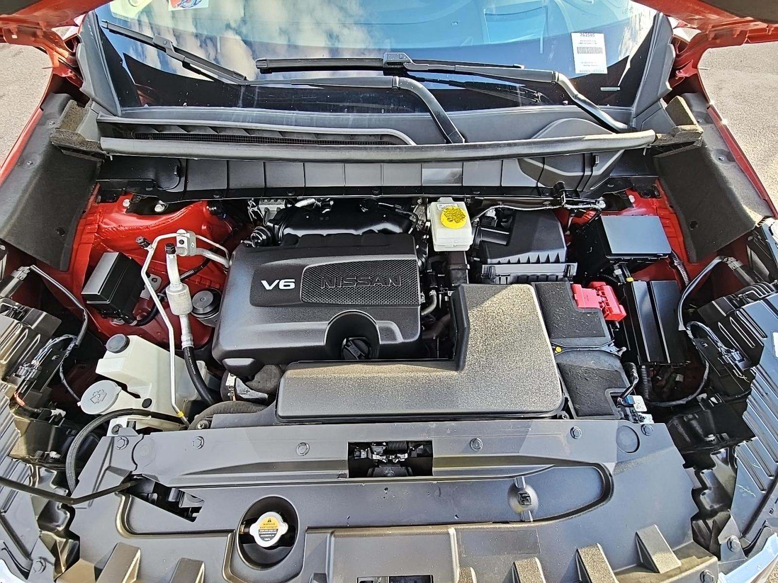 2022 Nissan Pathfinder Platinum FWD