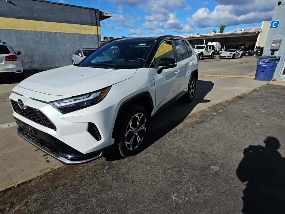 2025 Toyota RAV4 Plug-In Hybrid XSE AWD