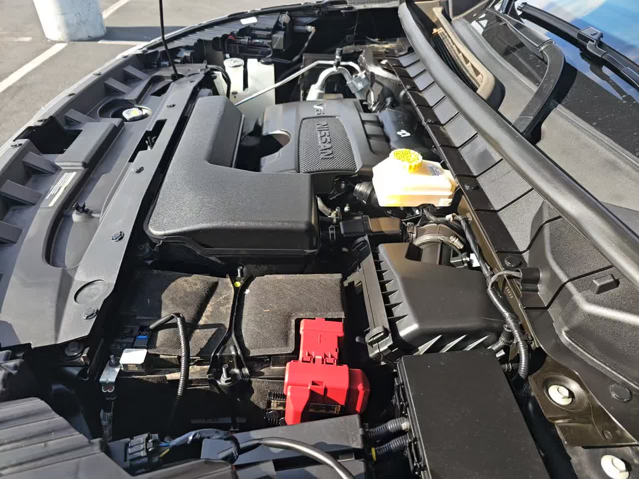 2024 Nissan Pathfinder SL FWD