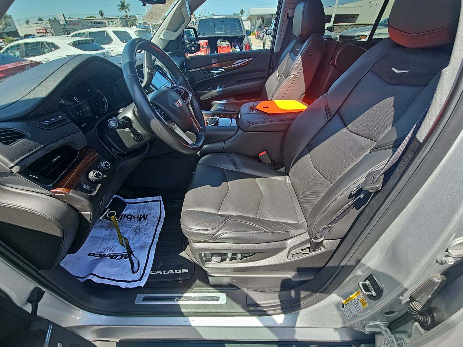 2017 Cadillac Escalade Premium Luxury AWD