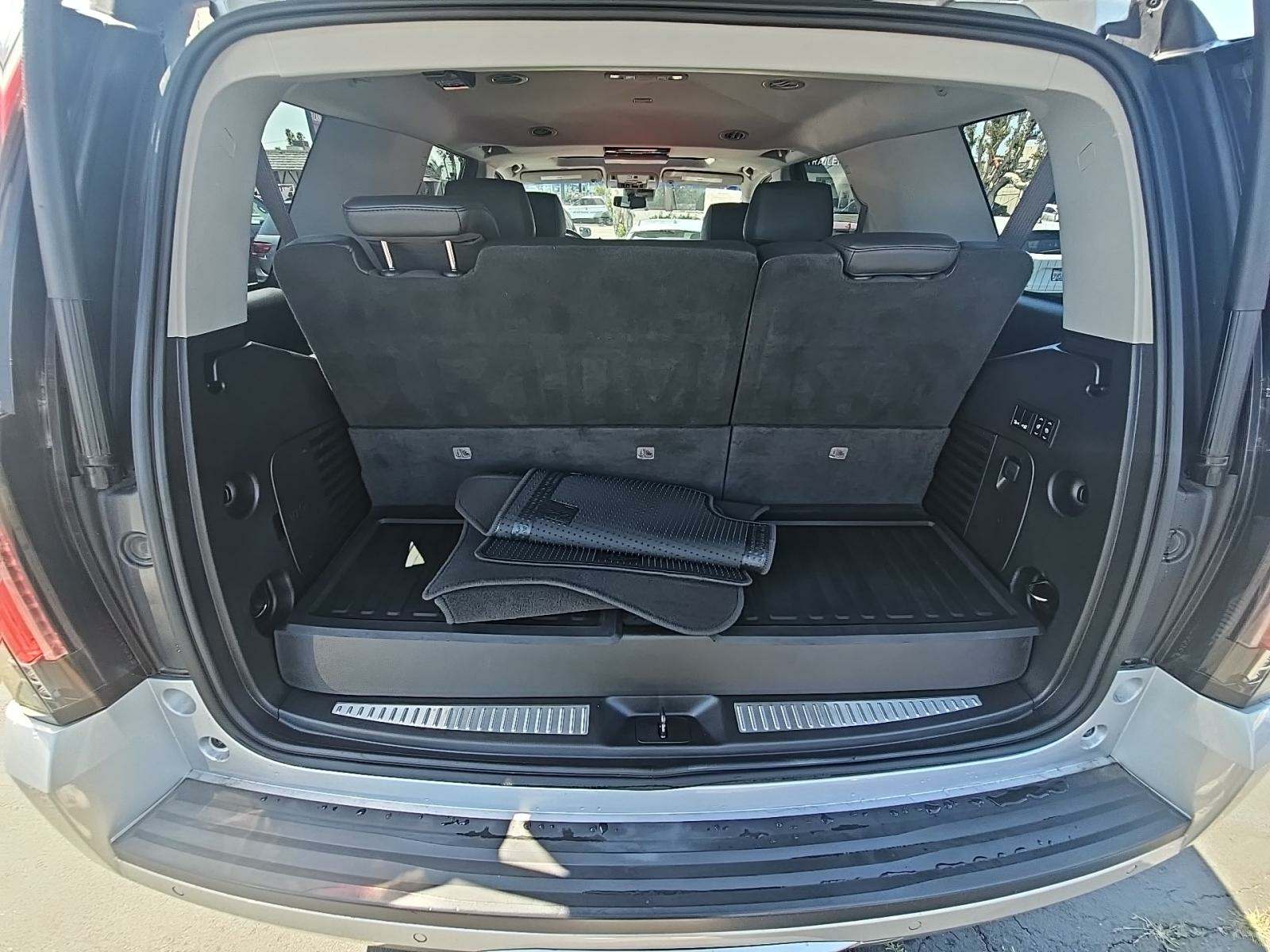 2017 Cadillac Escalade Premium Luxury AWD