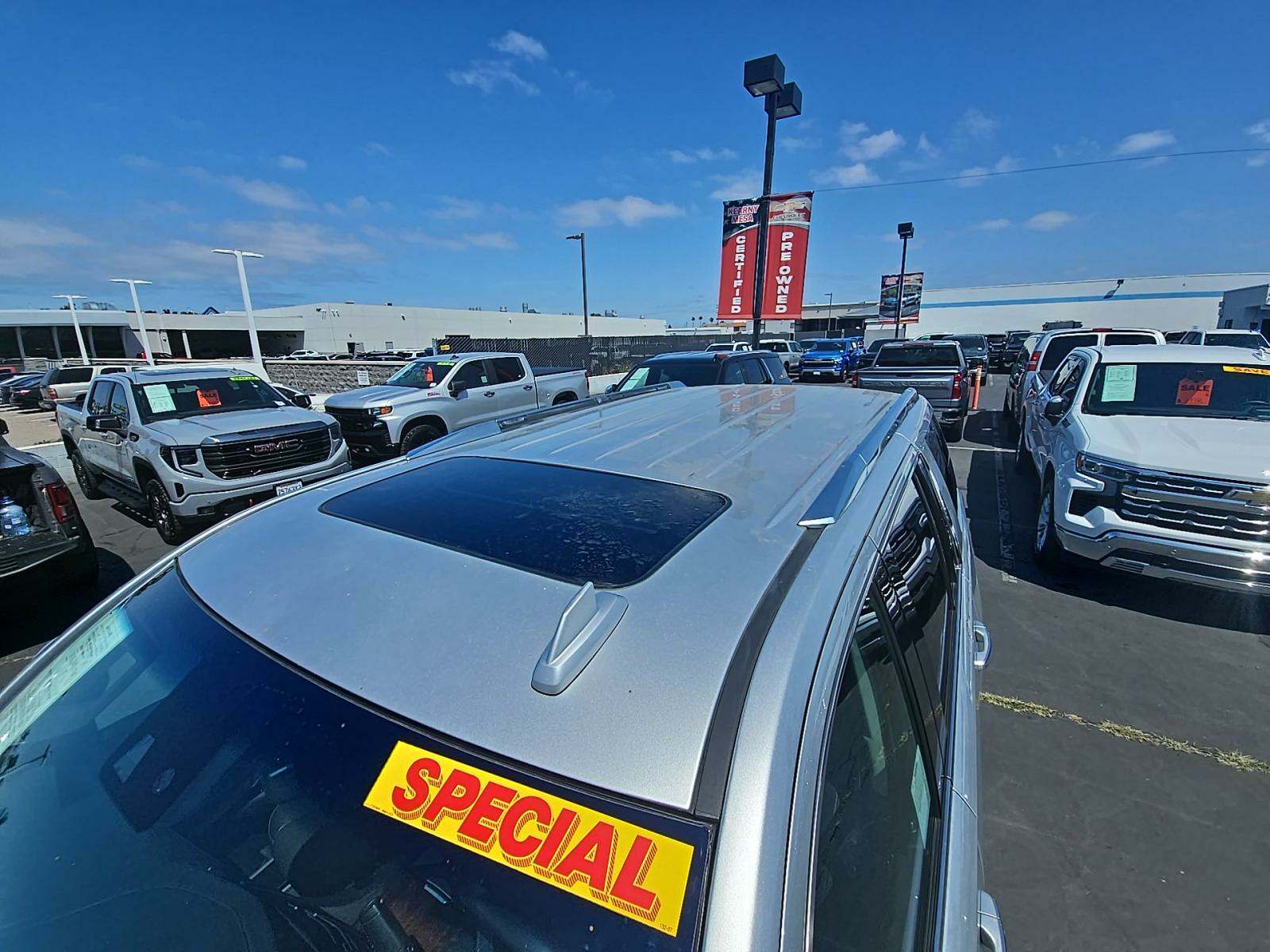 2017 Cadillac Escalade Premium Luxury AWD