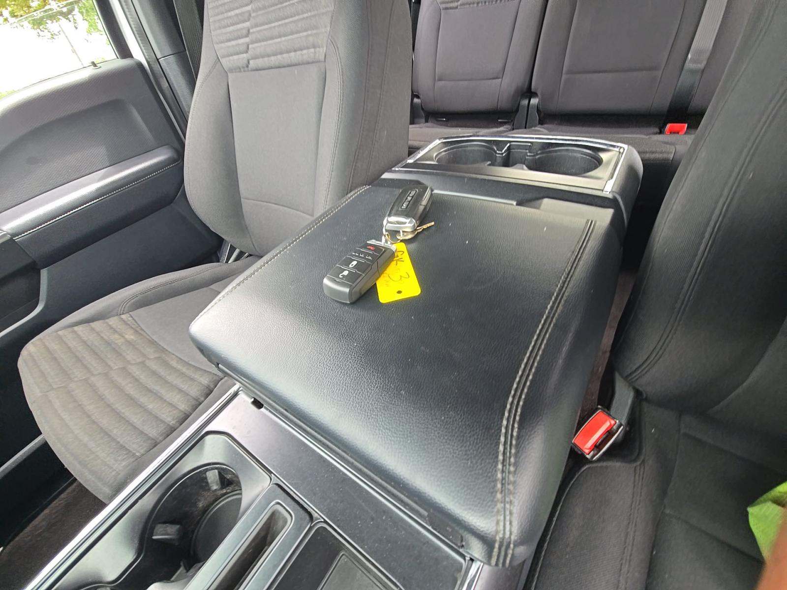 FORD F-150 - 8