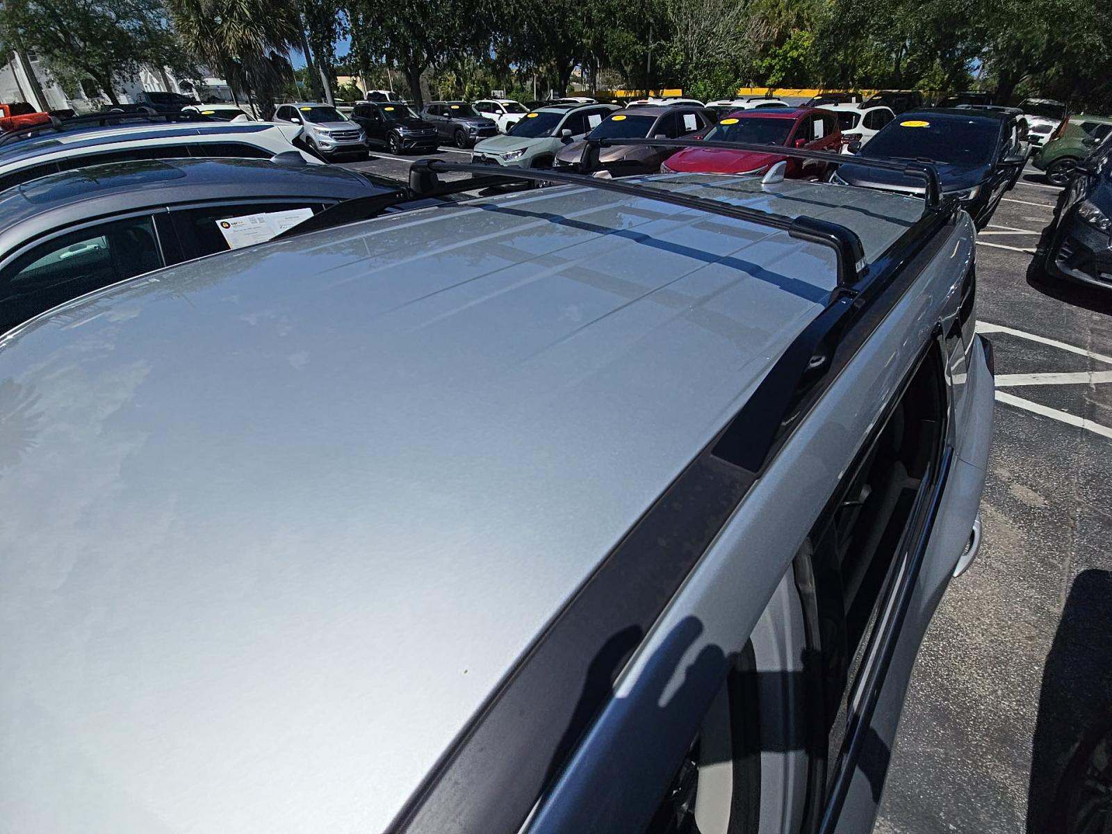 2022 Nissan Pathfinder SV FWD