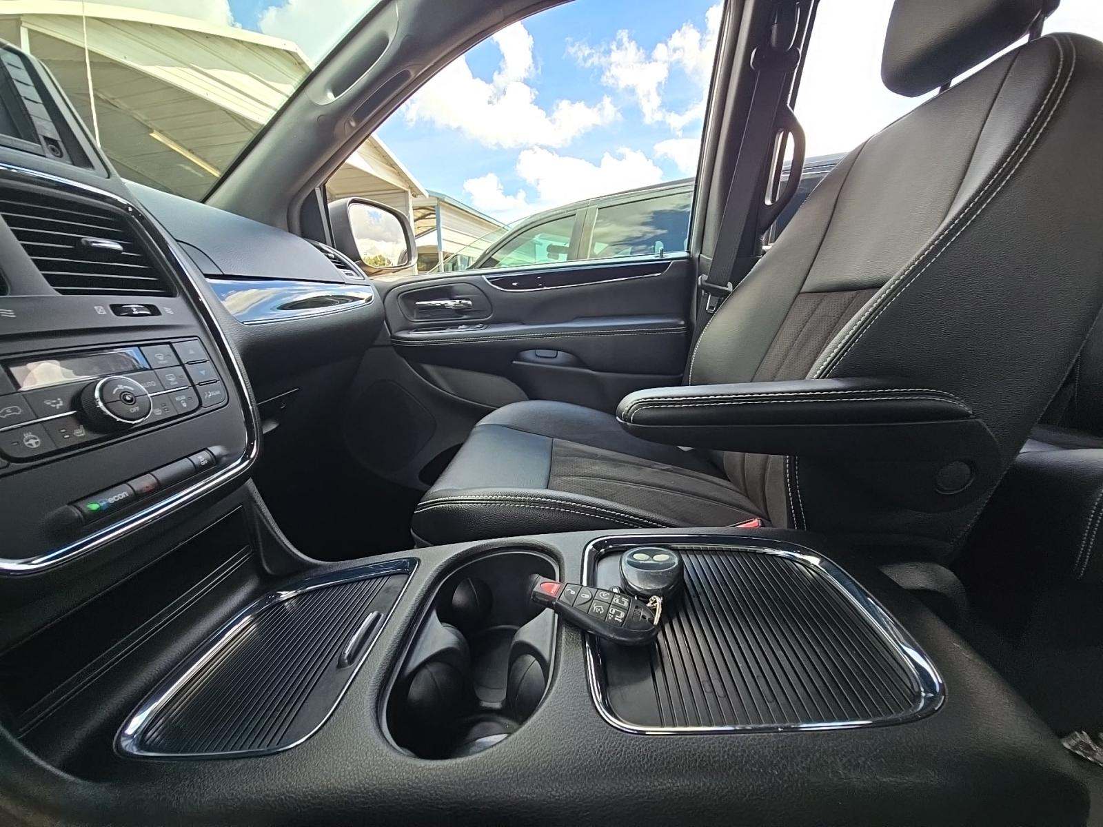 2019 Dodge Grand Caravan SXT FWD