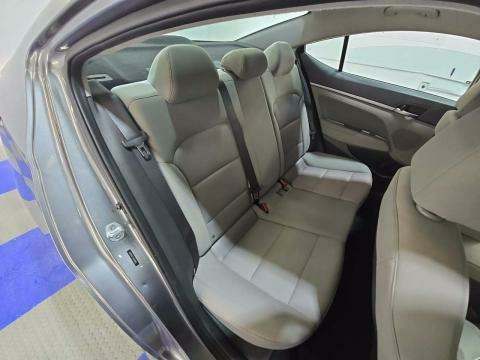 2018 Hyundai Elantra SEL FWD