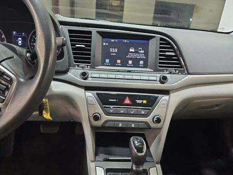 2018 Hyundai Elantra SEL FWD