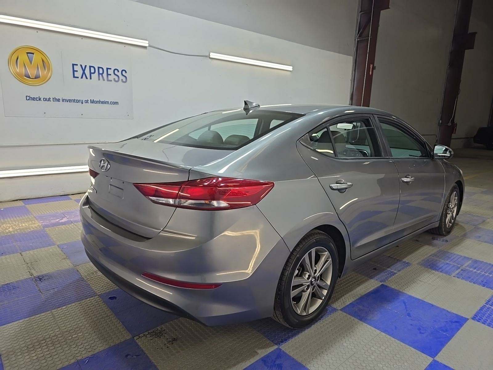 2018 Hyundai Elantra SEL FWD