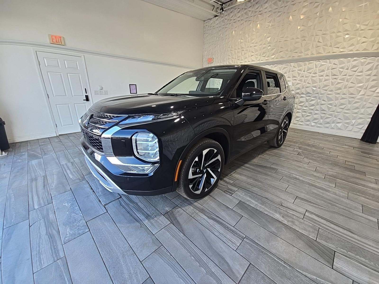 2024 Mitsubishi Outlander SE AWD