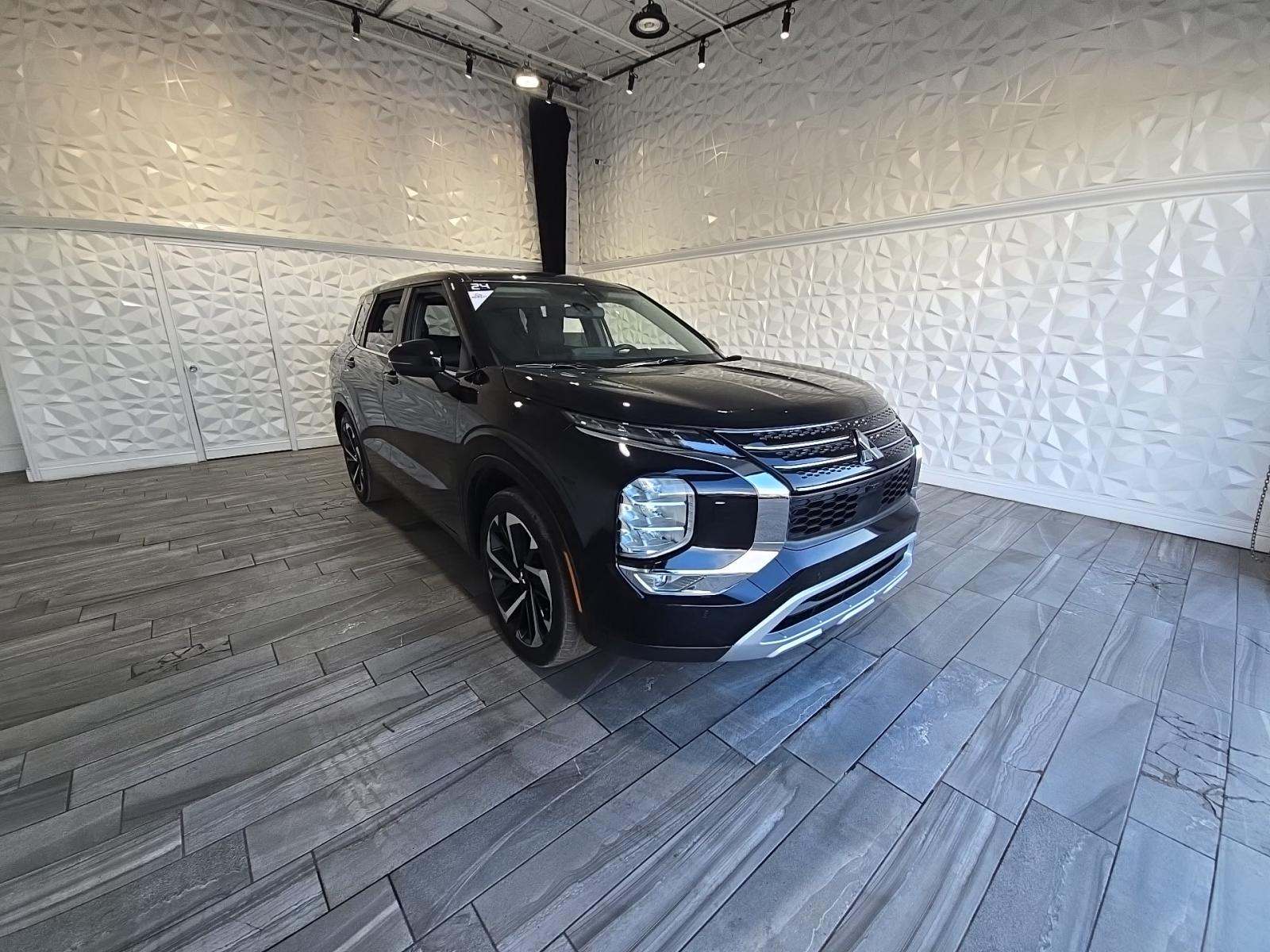 2024 Mitsubishi Outlander SE AWD