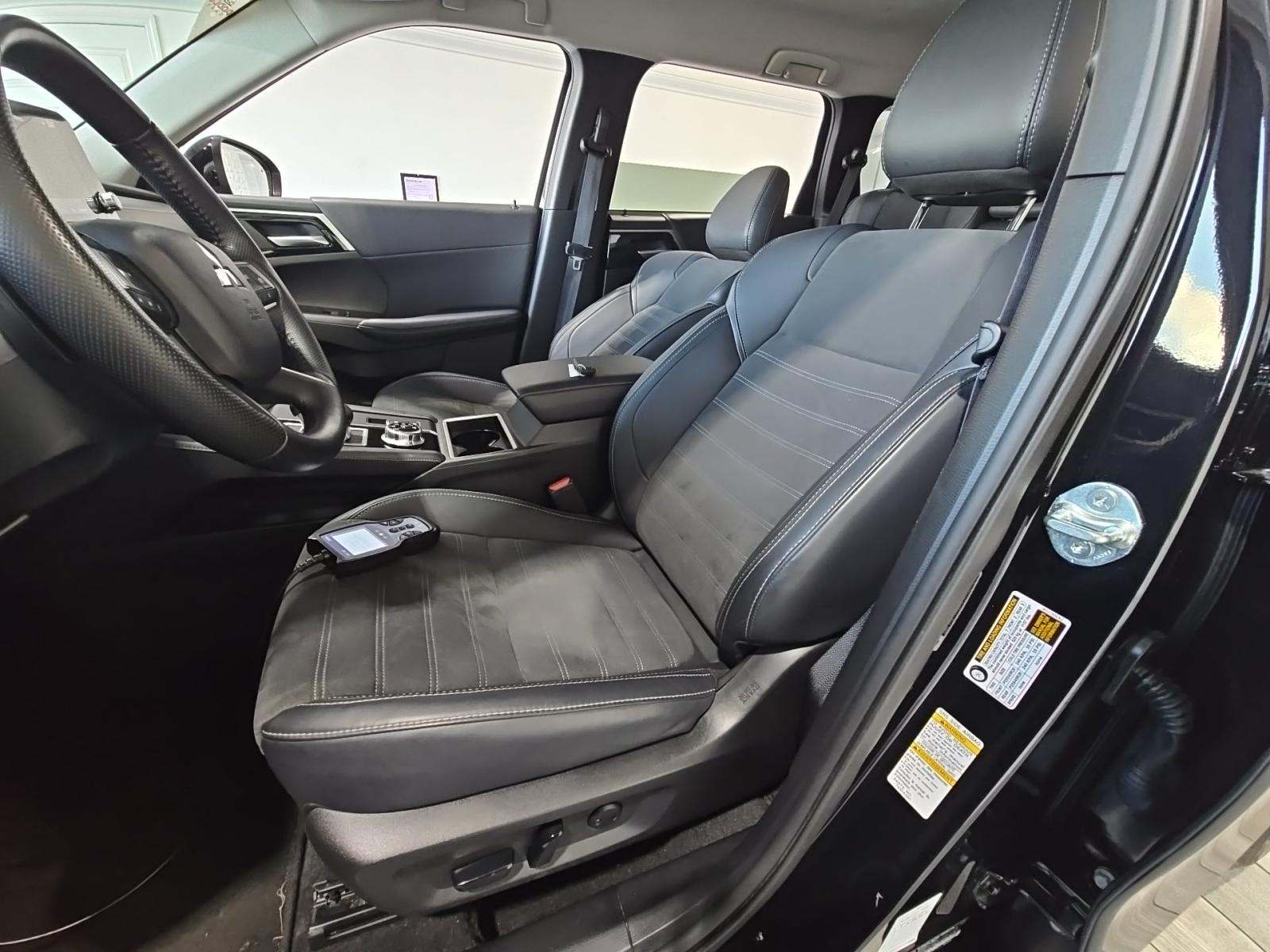 2024 Mitsubishi Outlander SE AWD