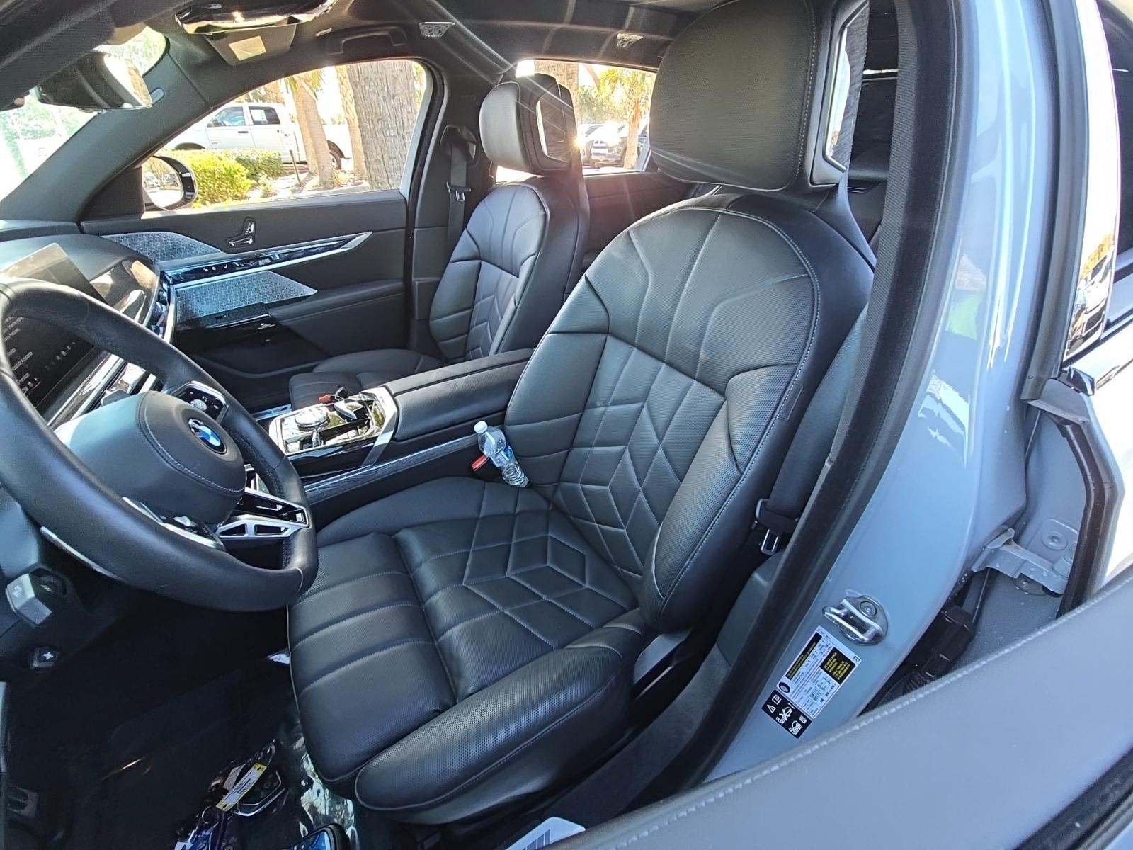 2024 BMW 7 Series 760i xDrive AWD