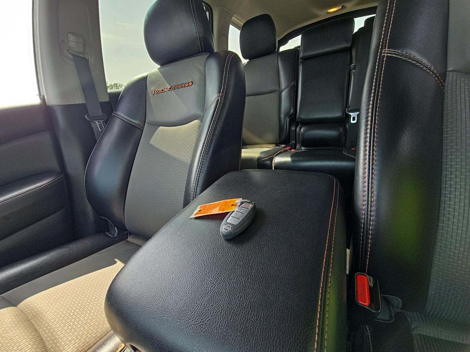 2020 Nissan Pathfinder SV FWD