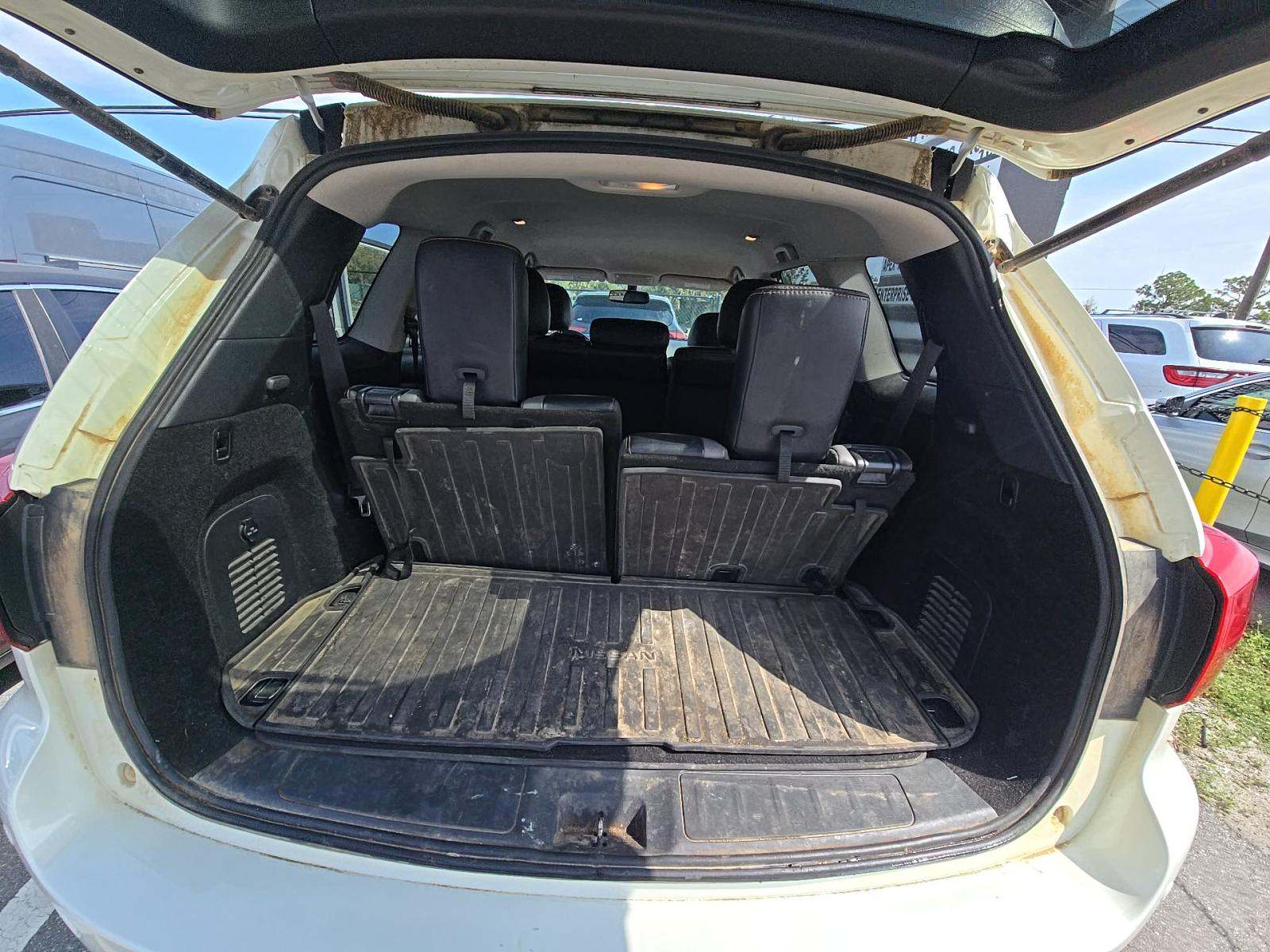 2020 Nissan Pathfinder SV FWD