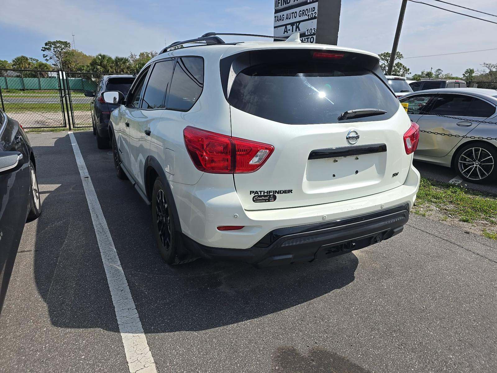 2020 Nissan Pathfinder SV FWD