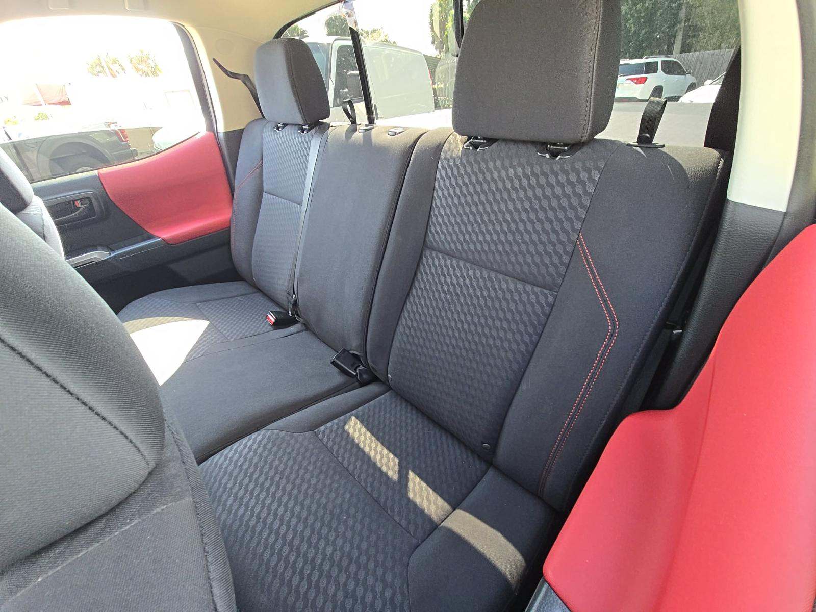 2021 Toyota Tacoma SR5 RWD