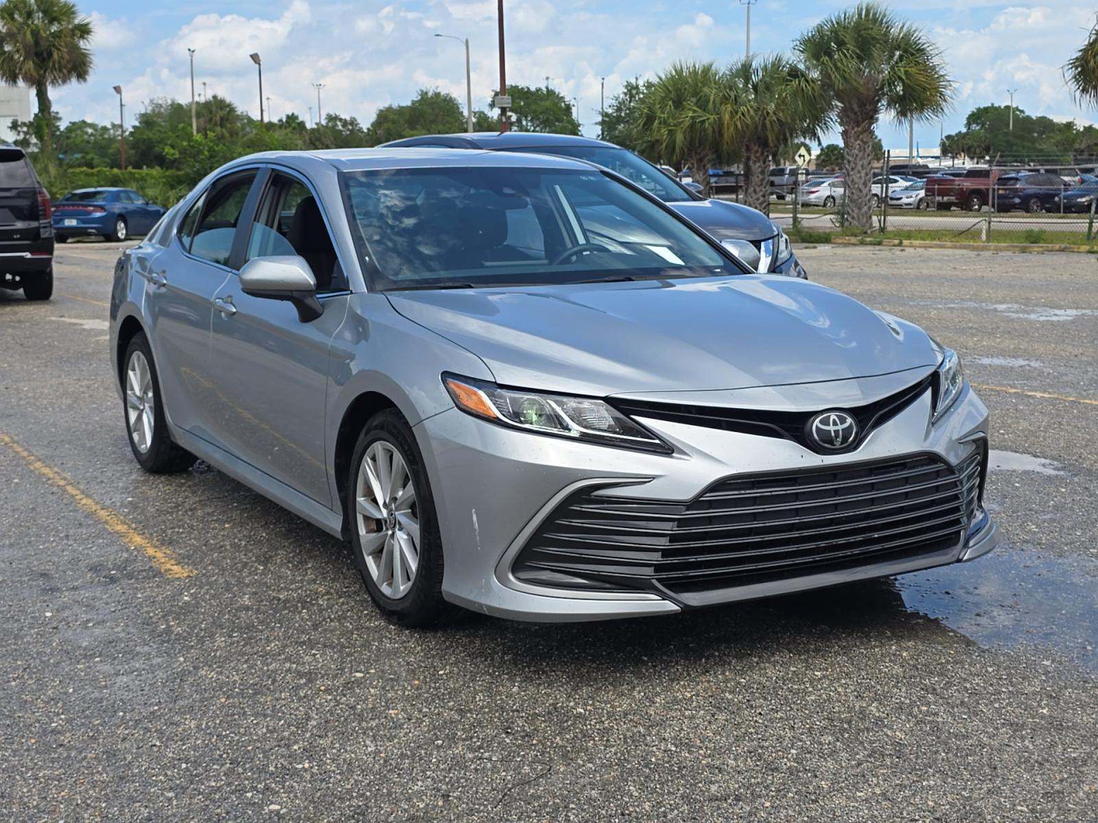 TOYOTA CAMRY - 4