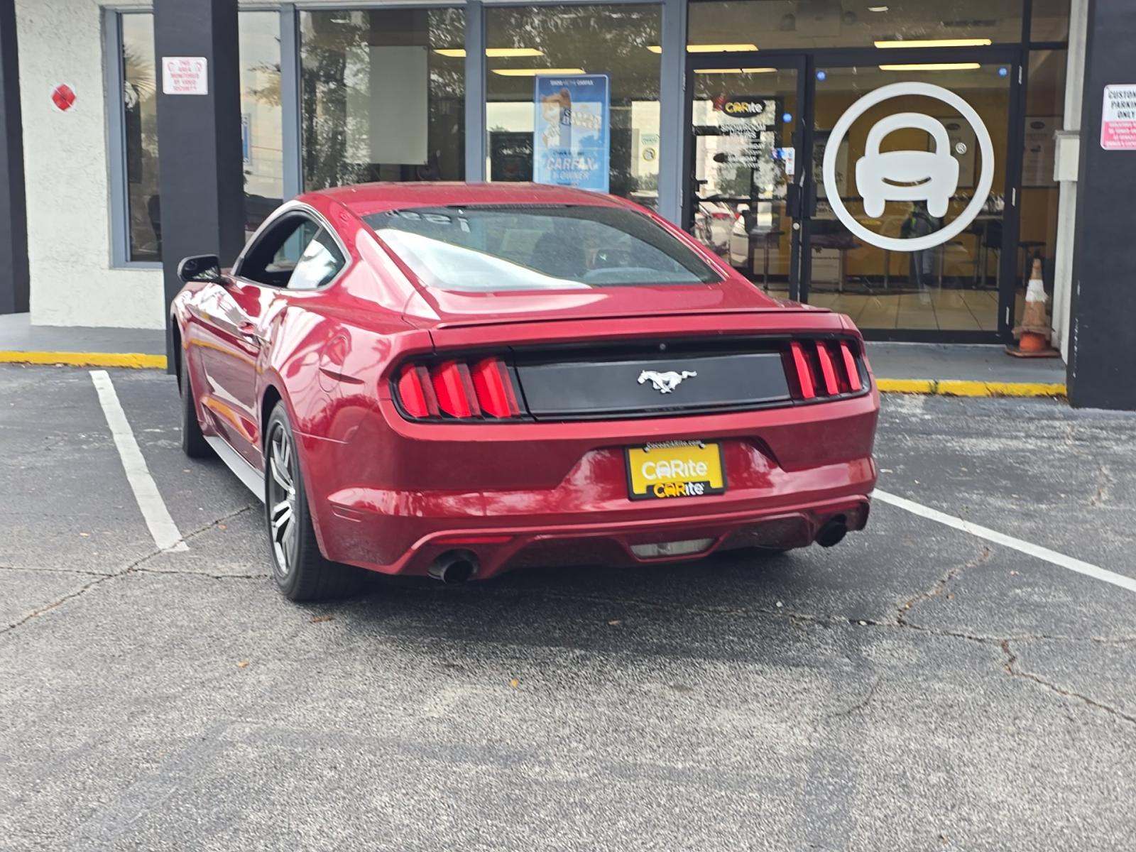 FORD MUSTANG - 2