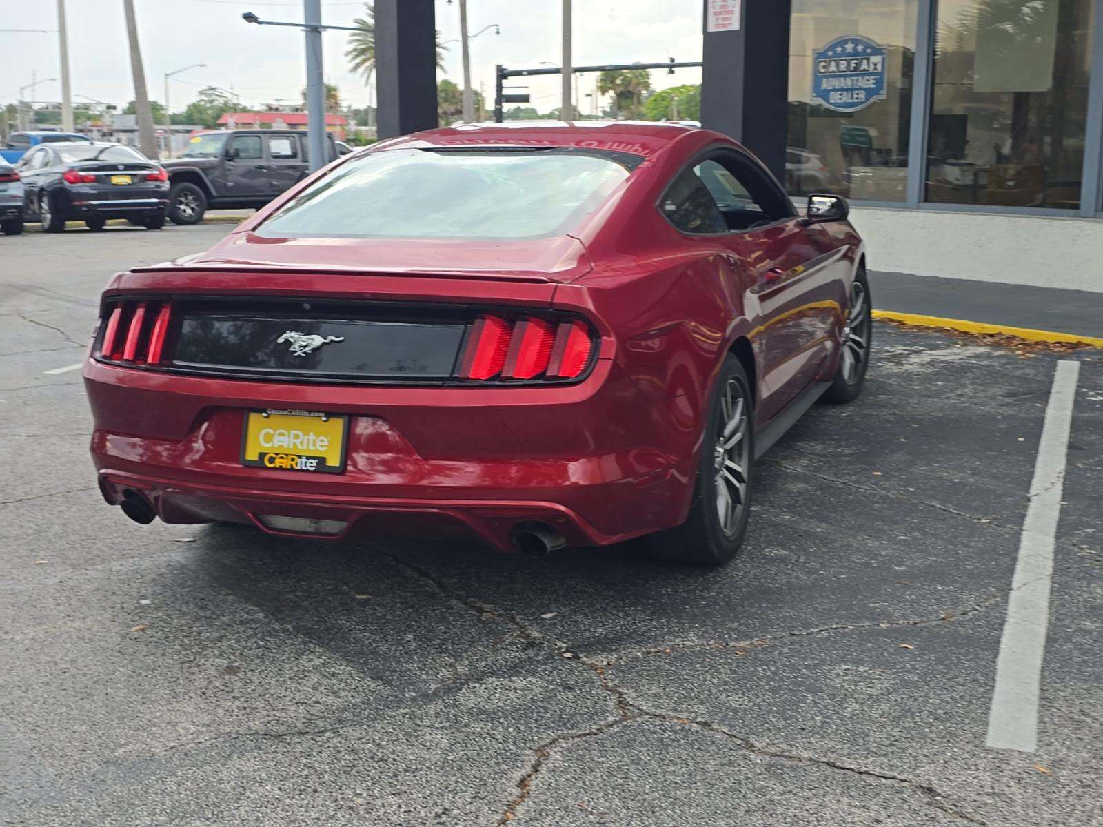 FORD MUSTANG - 3