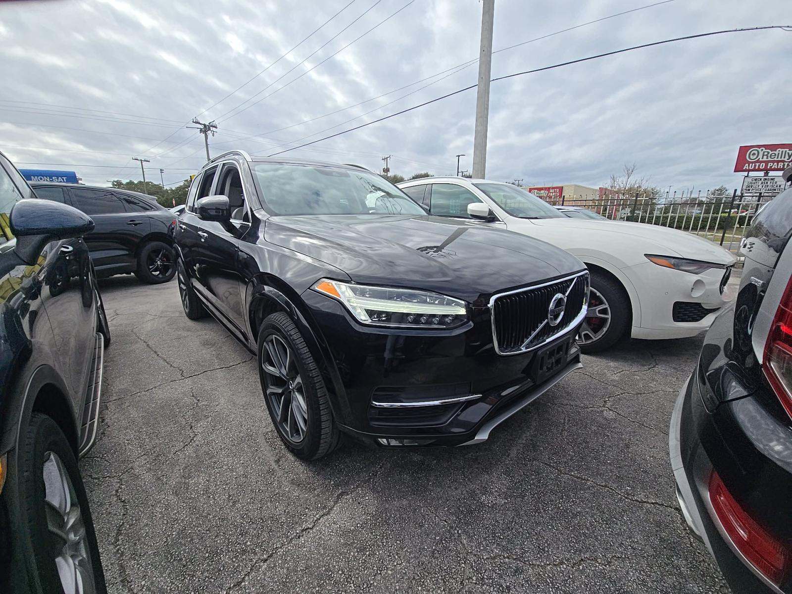 2019 Volvo XC90 T5 Momentum FWD