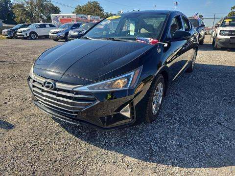 2020 Hyundai Elantra SE FWD