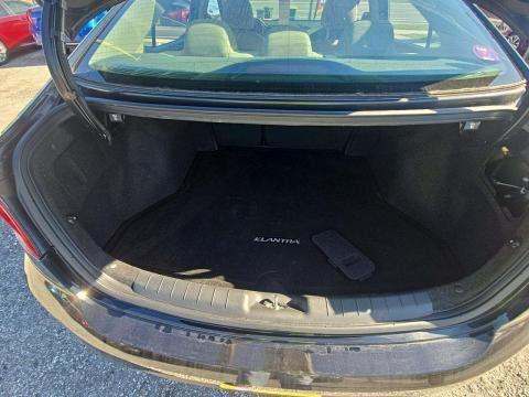 2020 Hyundai Elantra SE FWD