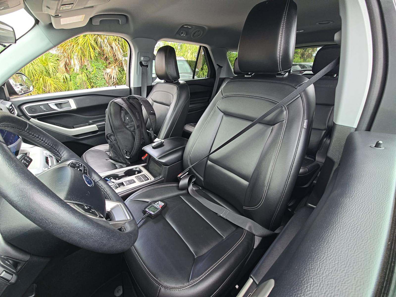 FORD EXPLORER - 6
